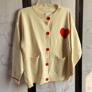 Absolutely cute button down cardigan